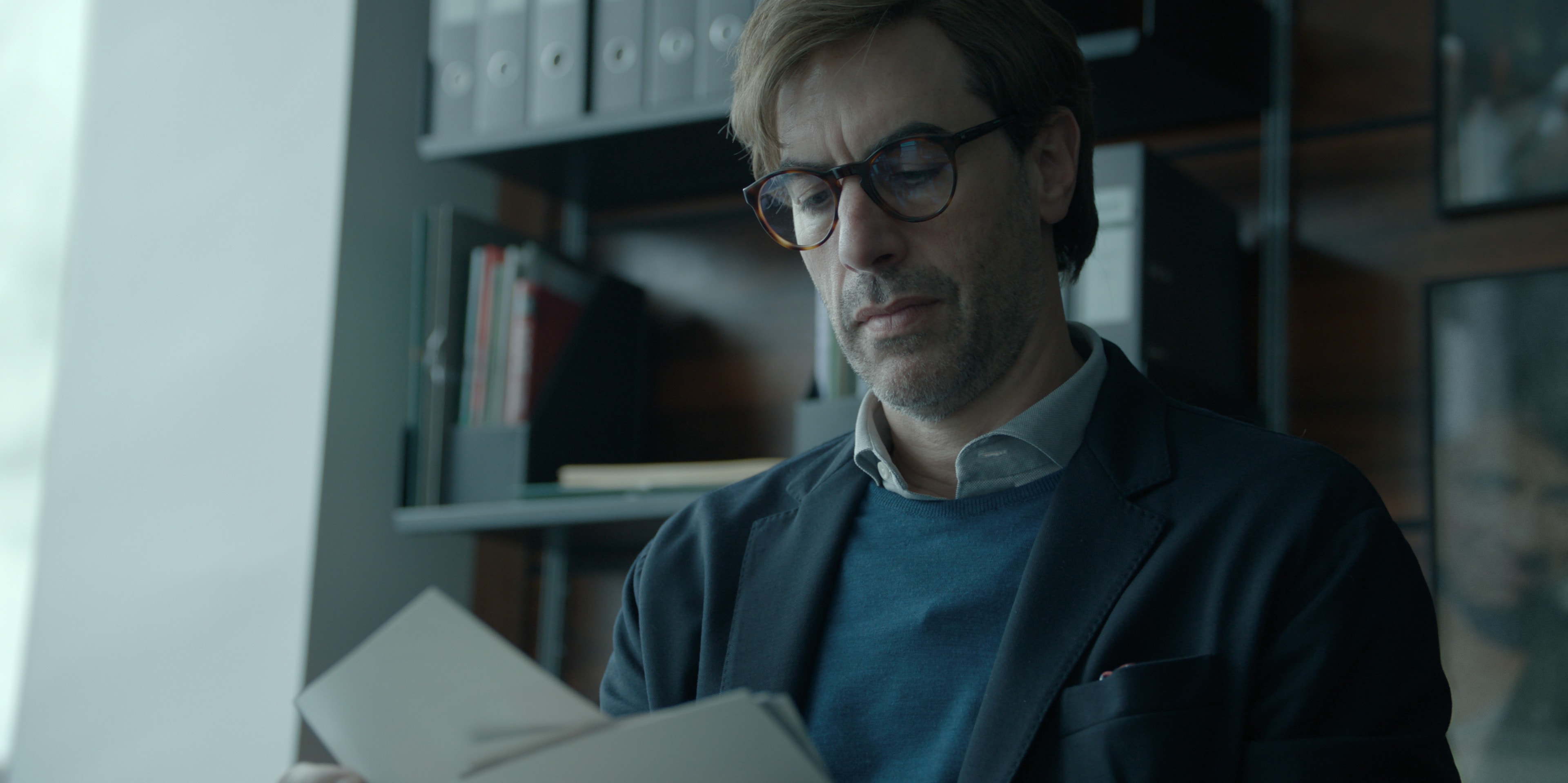 Sacha Baron Cohen er mest kjent som Ali G og Borat. I «Disclaimer» er han knallgod som rik, forsmådd ektemann.