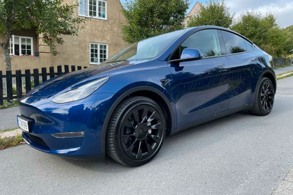 Tesla kutter prisene: – Litt løp og kjøp i nybilmarkedet nå
