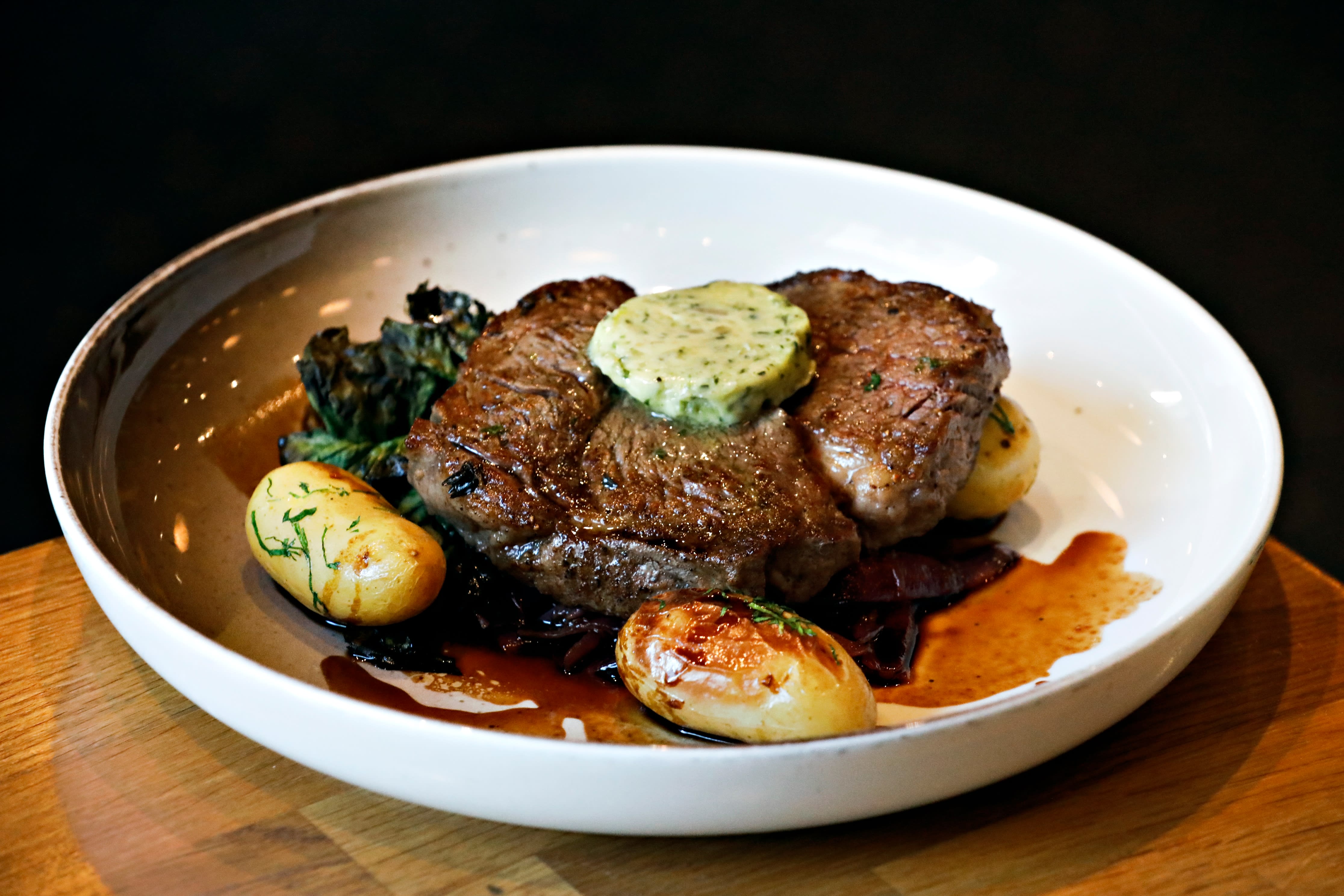 Entrecôten metter godt.