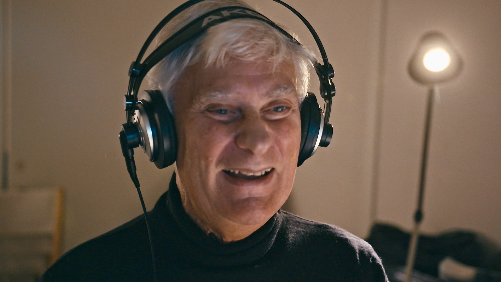 – Jeg vet at jeg kommer til å gå rundt som en levende død, sier filmskaper Petter Vennerød i «Den siste filmen». 