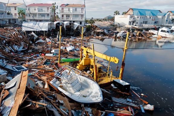 Minst fem mennesker døde og store ødeleggelser i Florida 