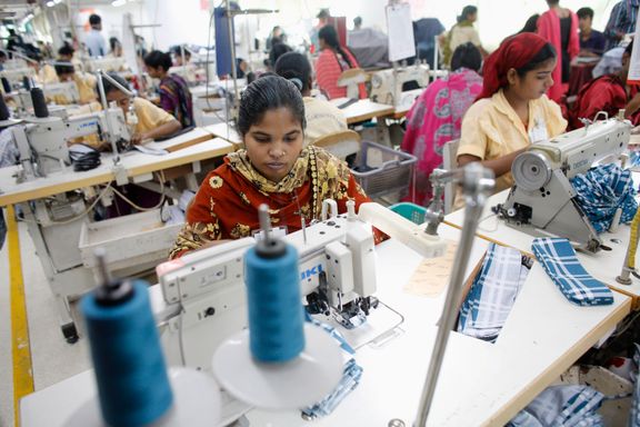 Nordea-sjef: Dette ville en skjorte kostet om fabrikkarbeiderne i Bangladesh skulle fått en levelig lønn