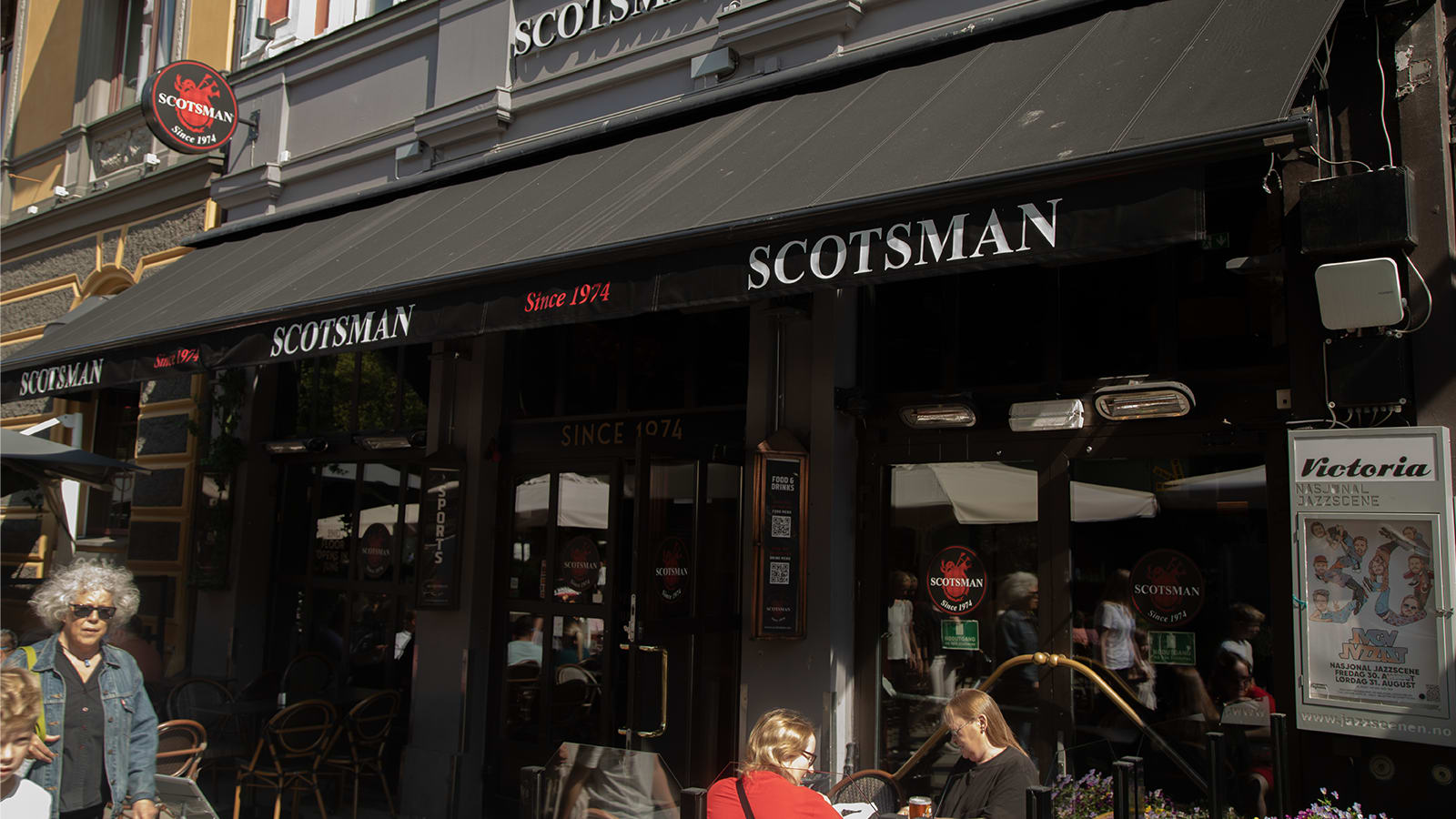 Raske biler på stor skjerm – her ser du Formel 1 i Oslo 