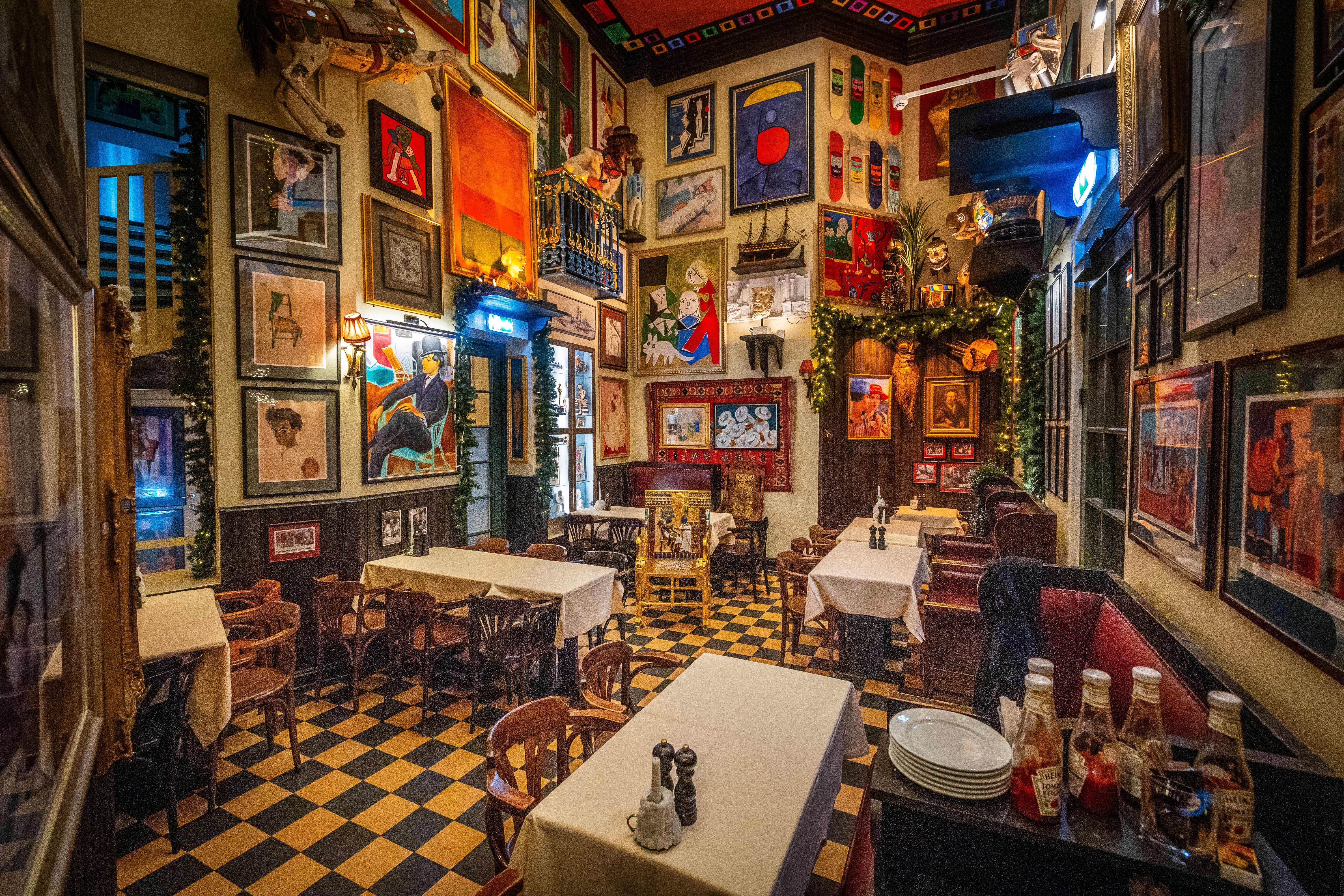 Her lever de stadig på sjarmen