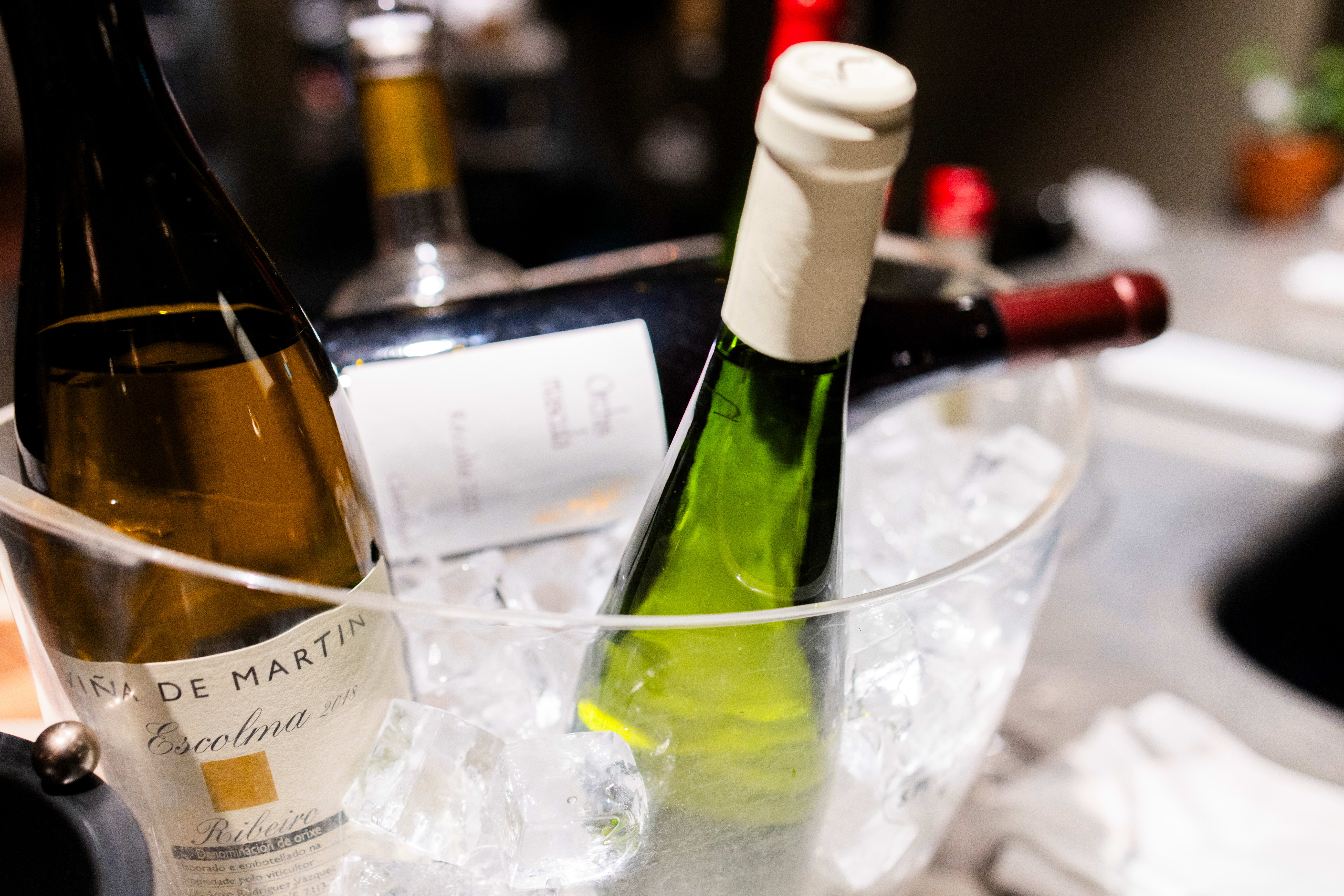 Mye god vin hos Apostrophe. 