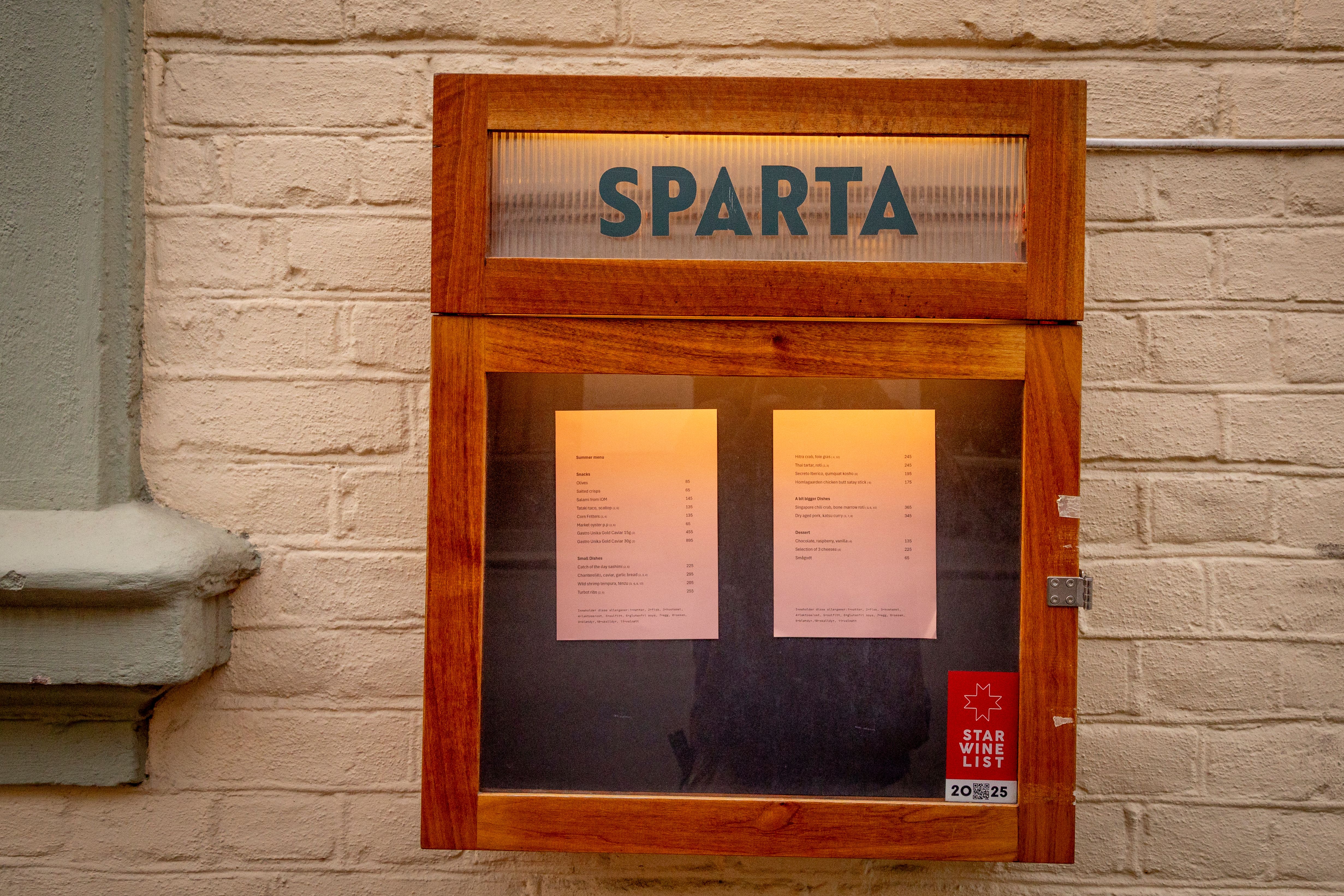 This is Sparta! Matbaren flesker muskler denne kvelden. 