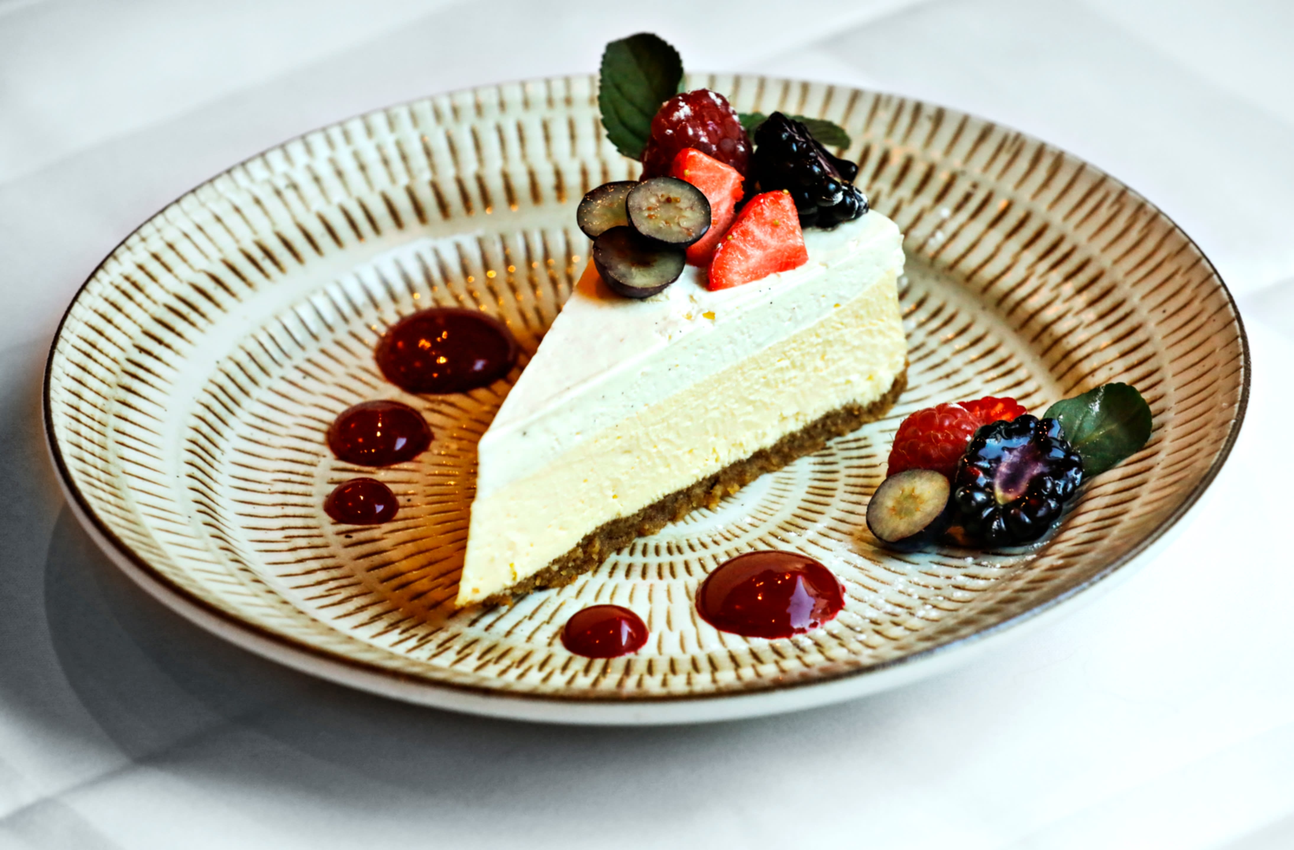 Man kommer gjerne tilbake for ostekaken på Dr. Kneipp.