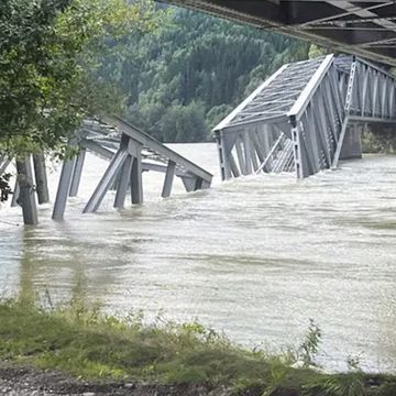 Jernbanebro kollapset på grunn av undergraving – Bane Nor droppet sjekk etter advarsler