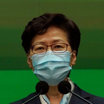 Myndighetene i Hongkong lover å innføre sikkerhetslov