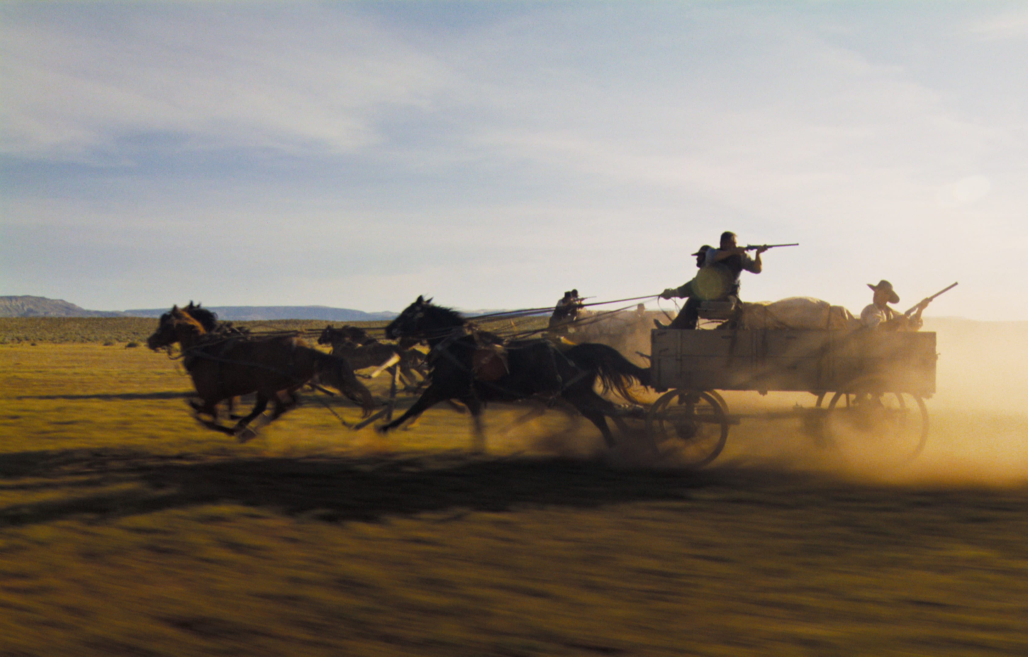 Det mangler ikke på forfølgelsesscener og flotte panoramaer i «Horizon».
