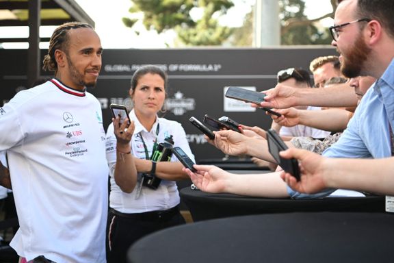 Lewis Hamilton: – Jeg bet tennene sammen i smerte