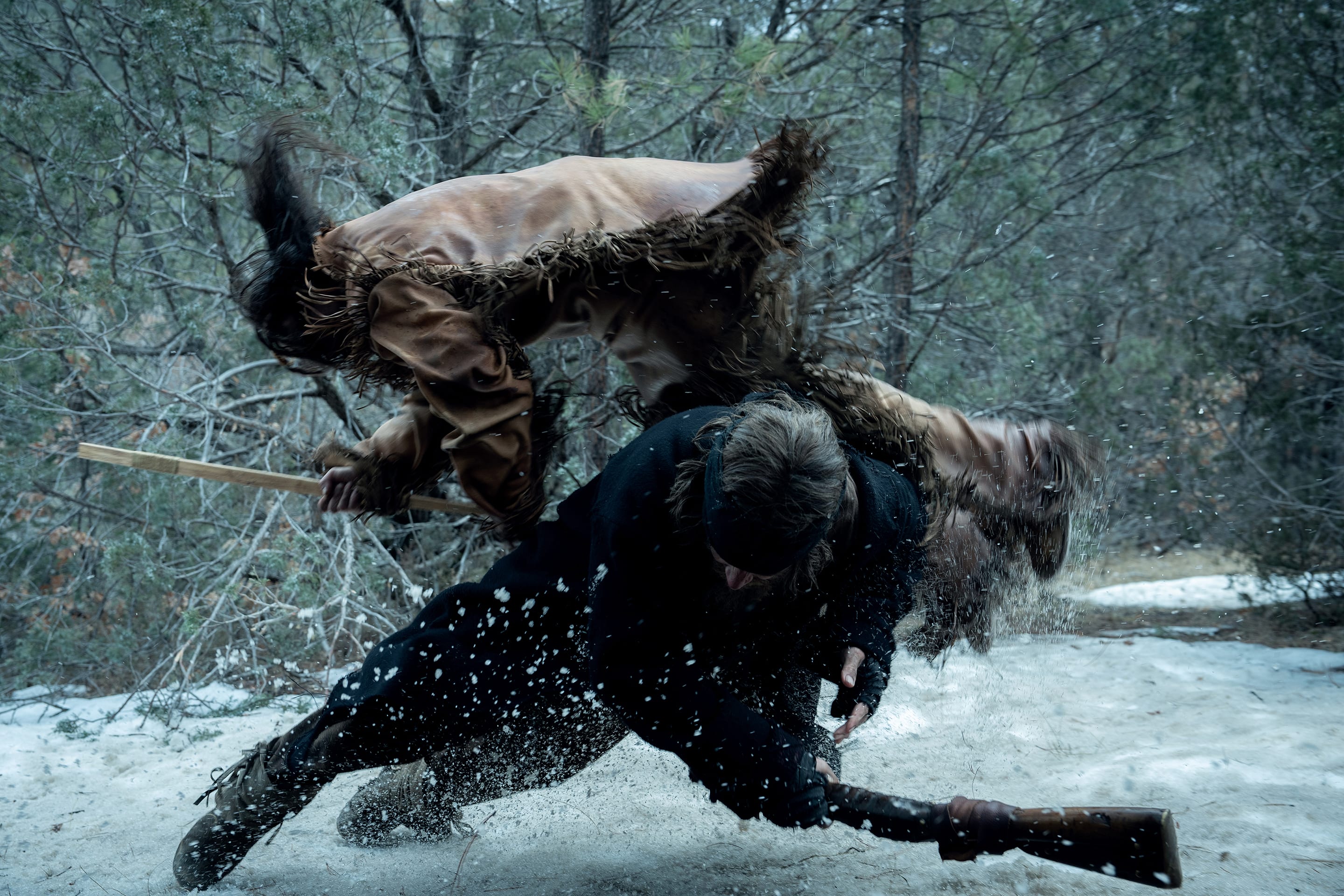 Hovedpersonen Isaac Reed er taus, men kan slåss. Han spilles av Taylor Kitsch, kjent fra «Friday Night Lights» og «True Detective».