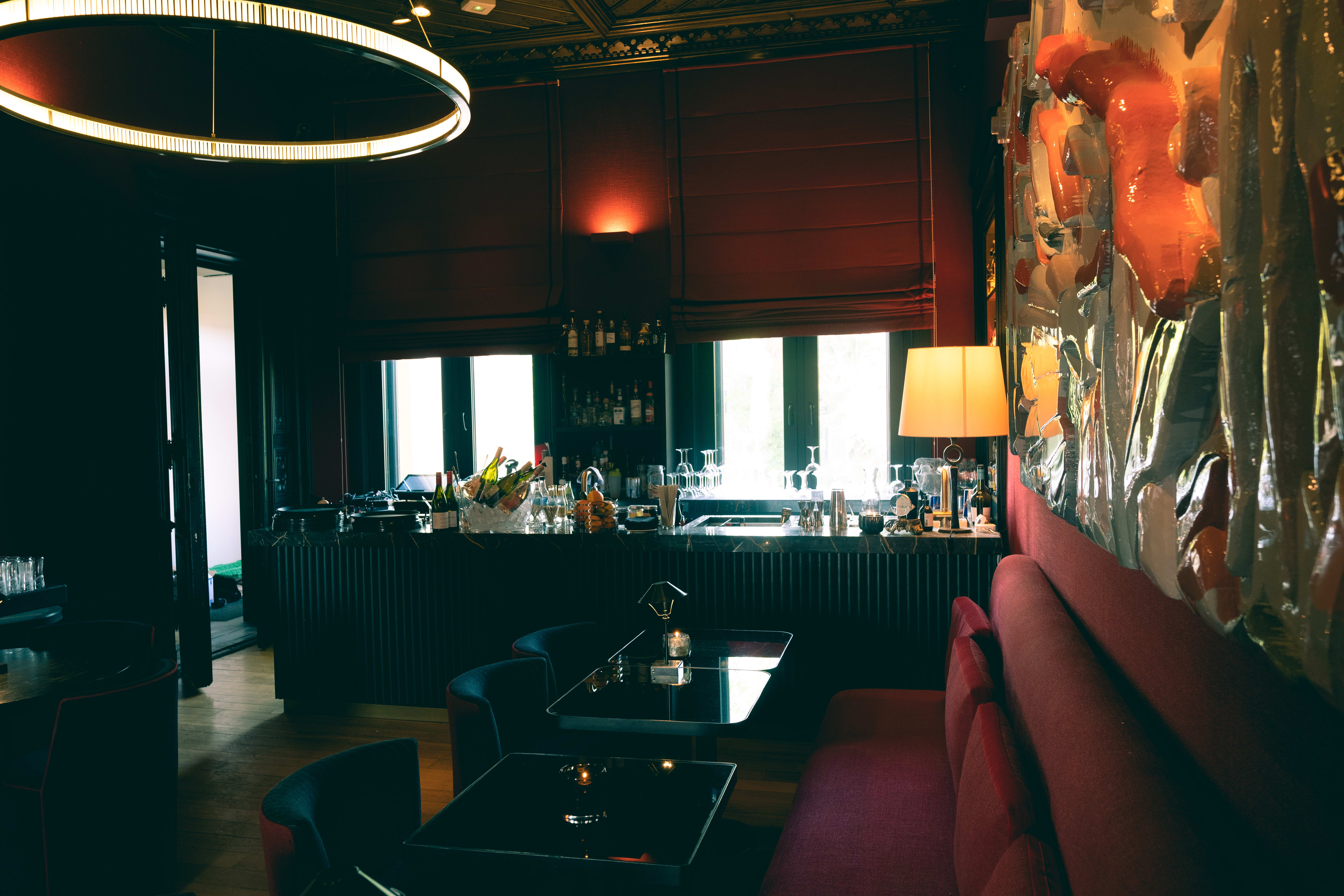 Staselig inne, men vi vil ut i finværet. 