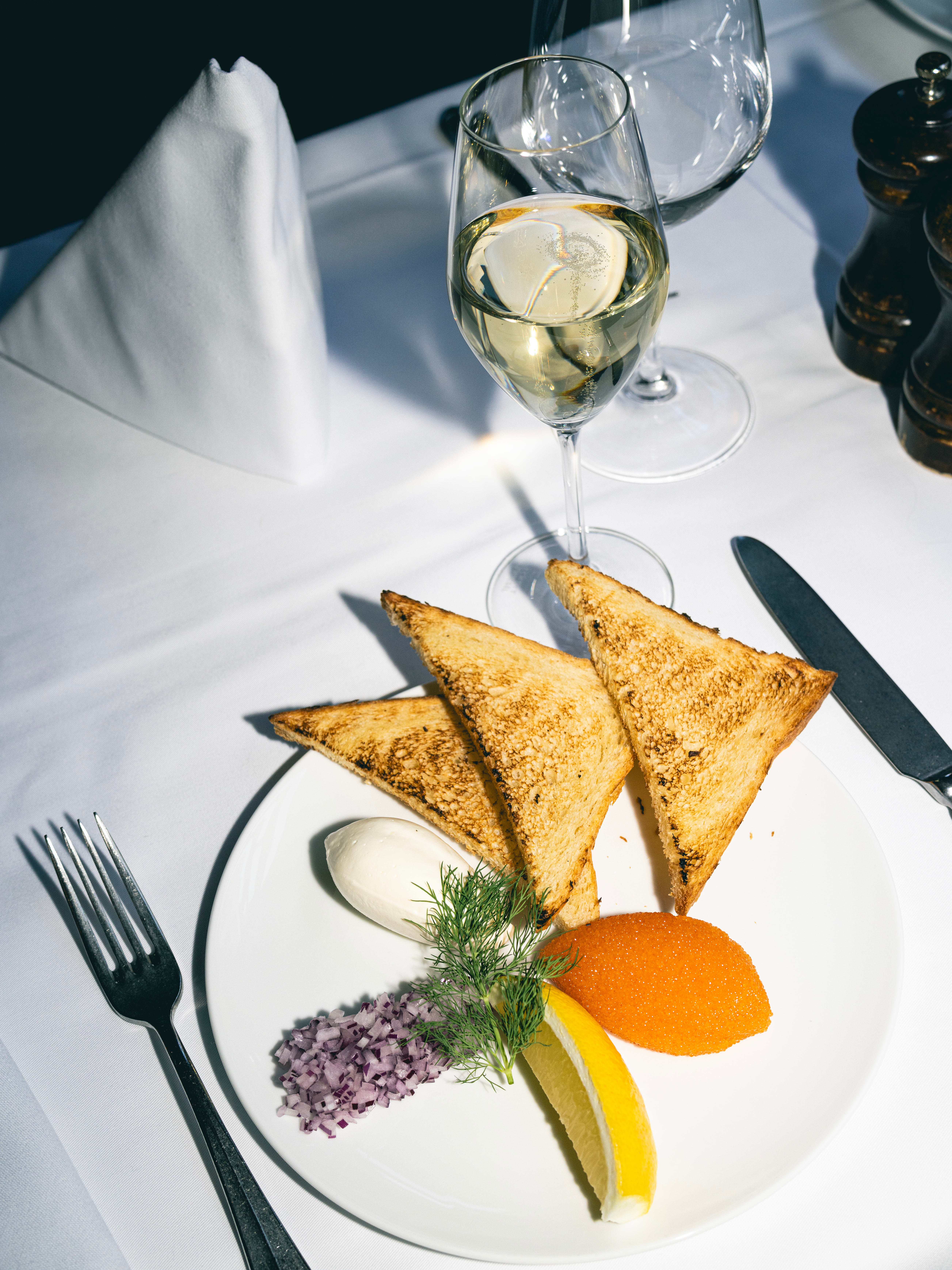 Det er selve symbolet på luksus og ekstravaganse. Men det er også «overalt».