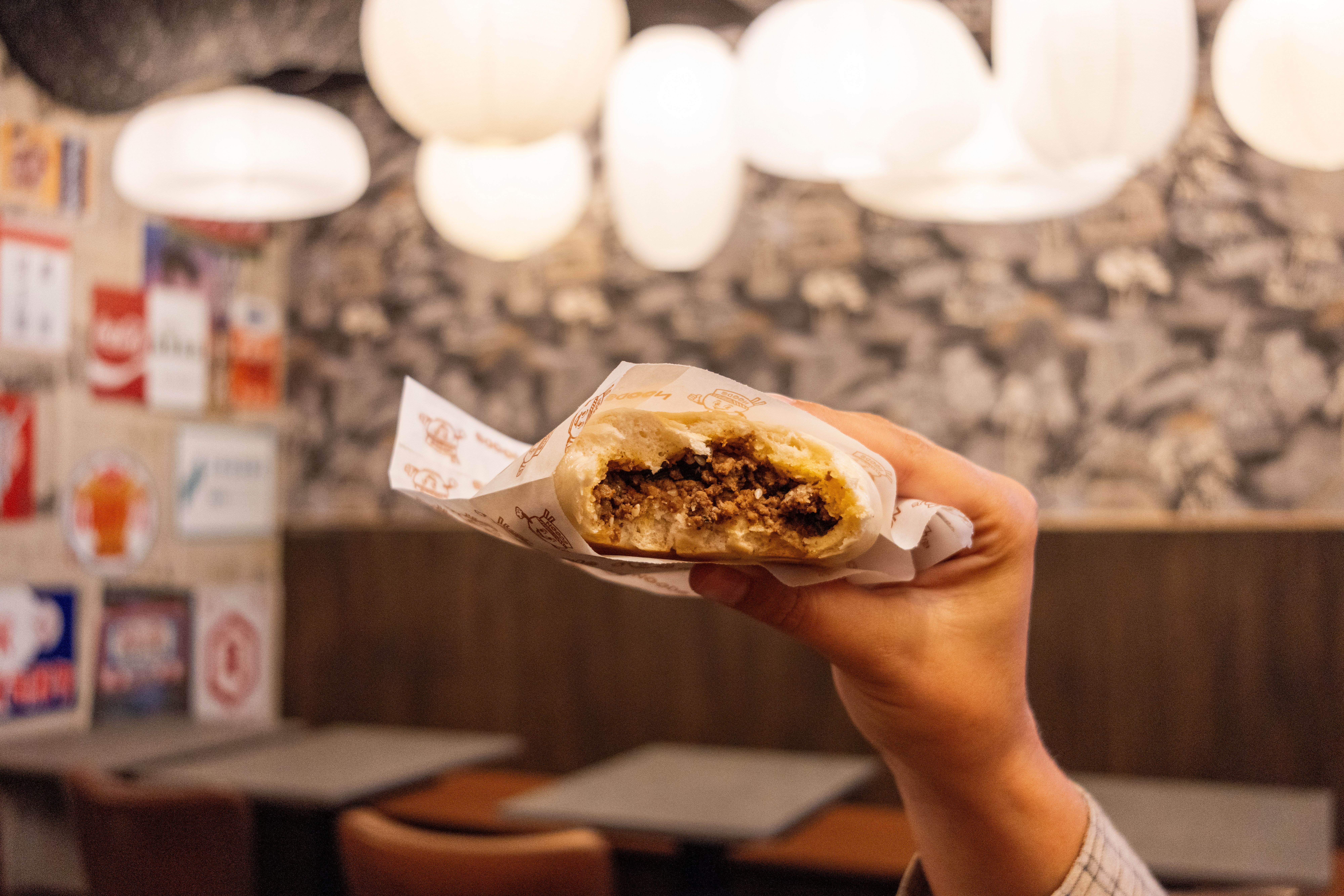 Her får du to typer kinesisk burger.