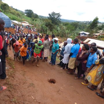 Minst 30 omkom i jordskred i Kamerun