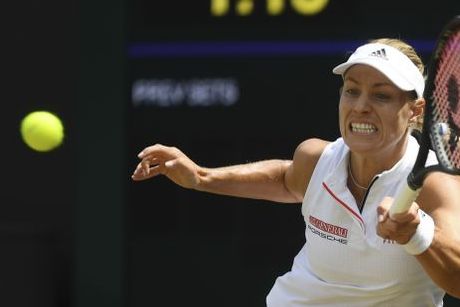 Kerber får sjansen til revansj: Møter rekordjagende Williams i Wimbledon-finalen   