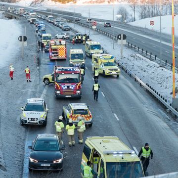 Ti biler i ulykke på E18 ved Tønsberg – veien åpnet igjen