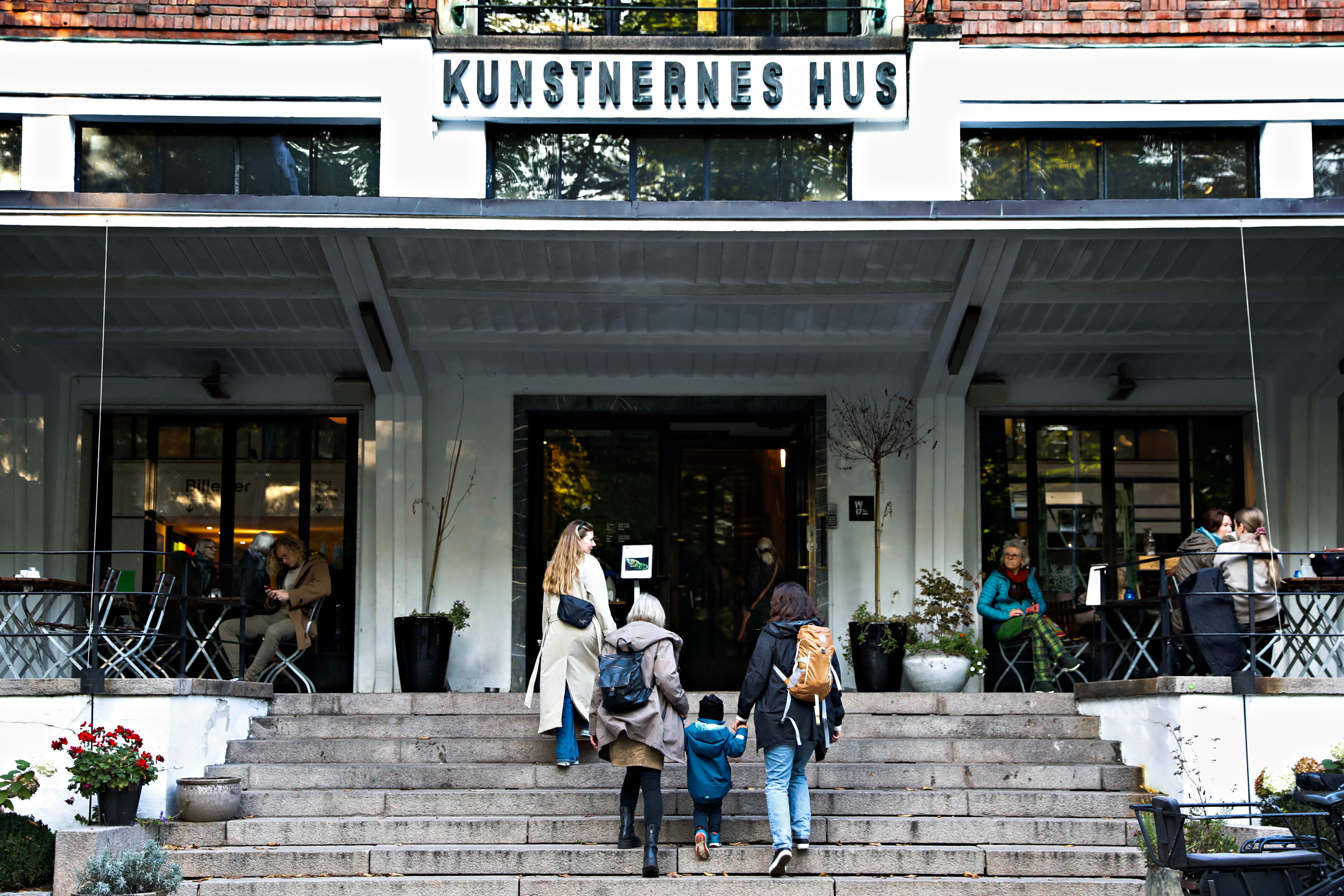 Kunstnernes Hus er utvilsomt en av Oslos kuleste restaurantlokaler. 