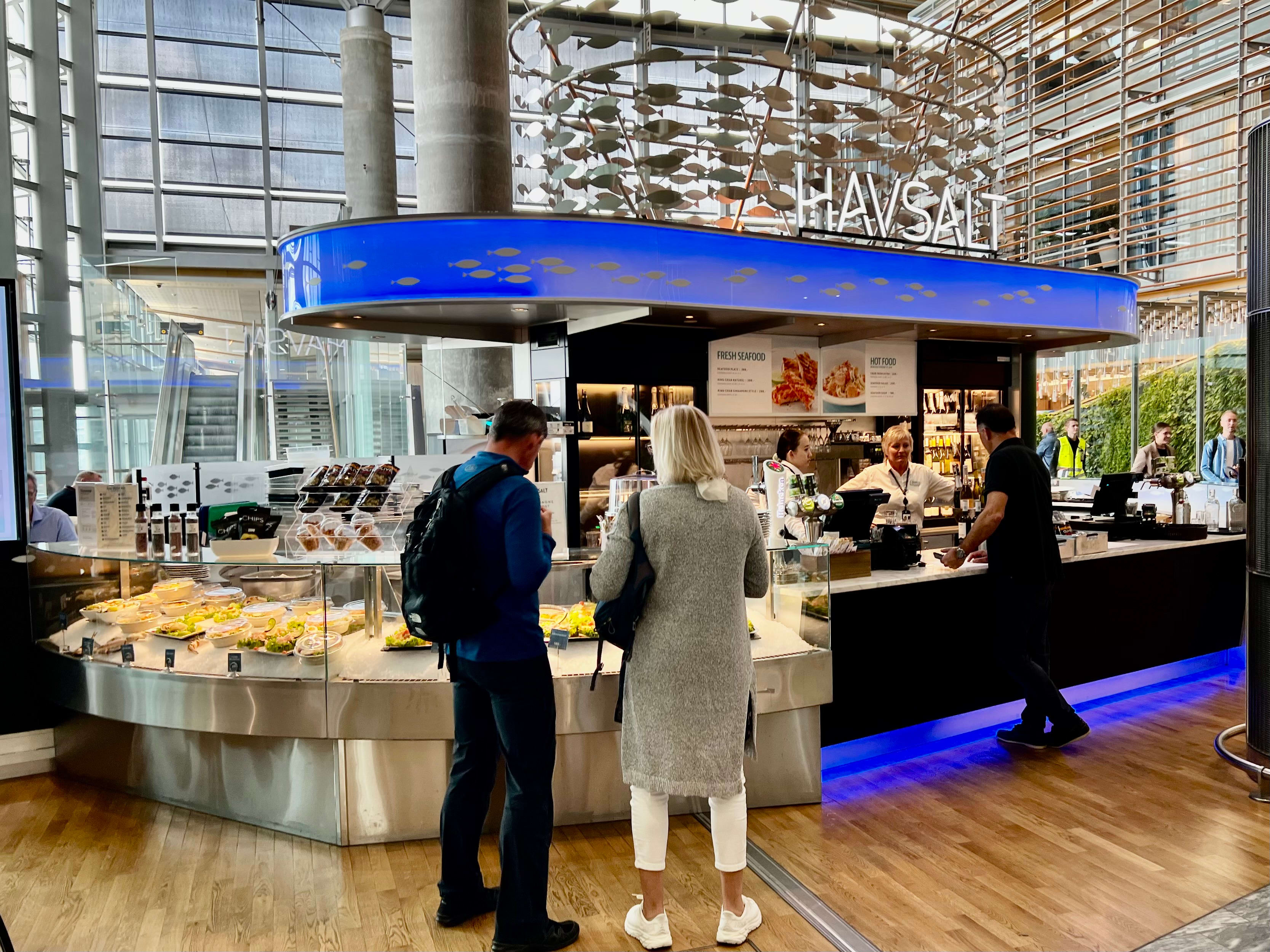 Hjem til jul? Her spiser du best på Oslo S og Gardermoen.