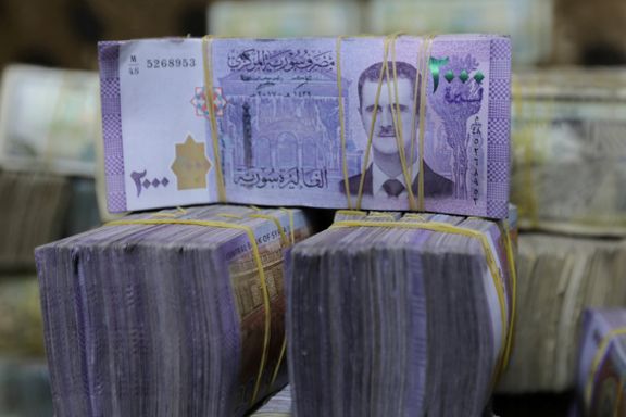Nye sanksjoner mot Assad. Disse sedlene var verdt 75 ganger mer i 2011.