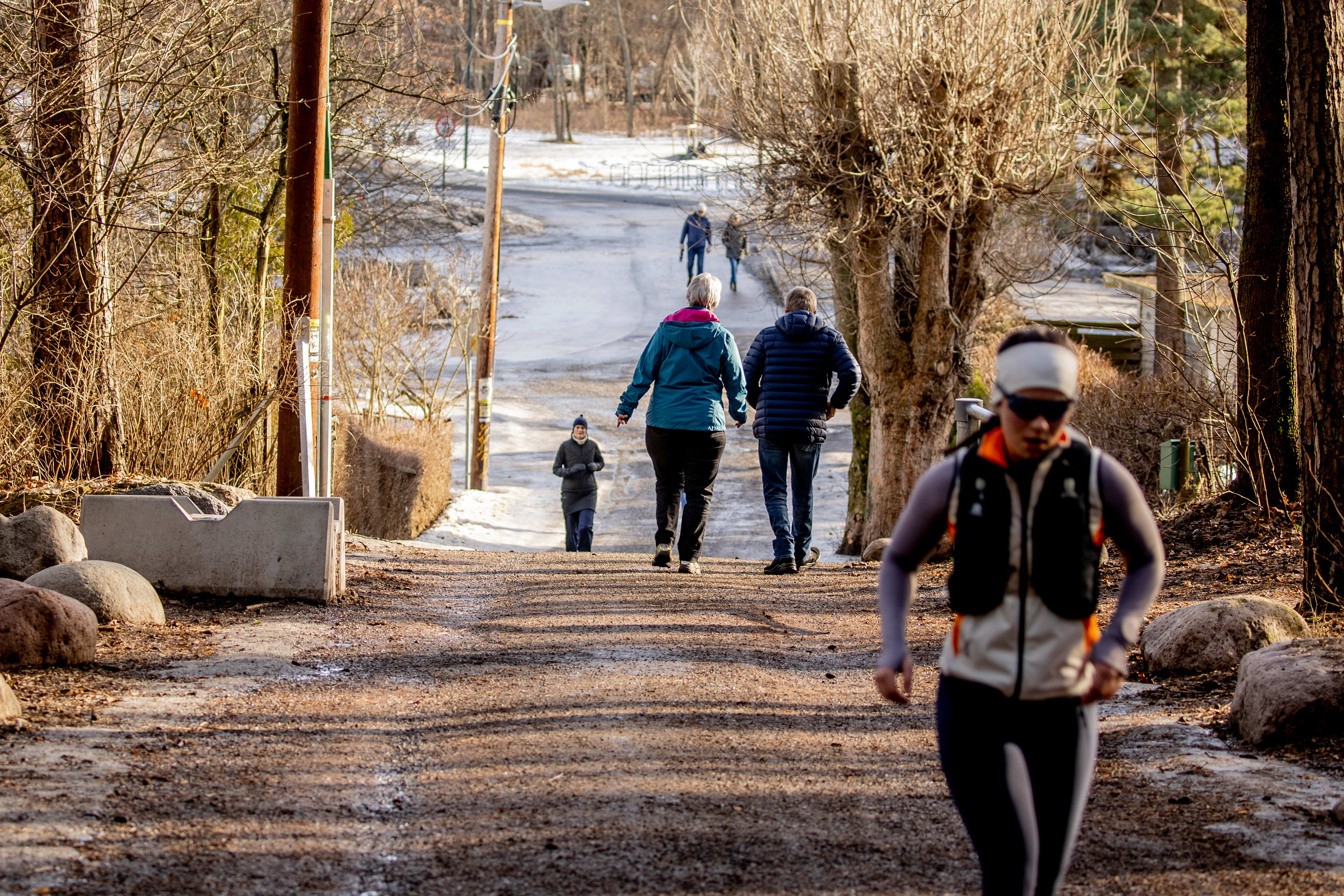 Fra Bygdøy sjøbad til Huk er det gangvei hele veien. Turen passer derfor godt for dem som har med seg barnevogn og for rullestolbrukere. 