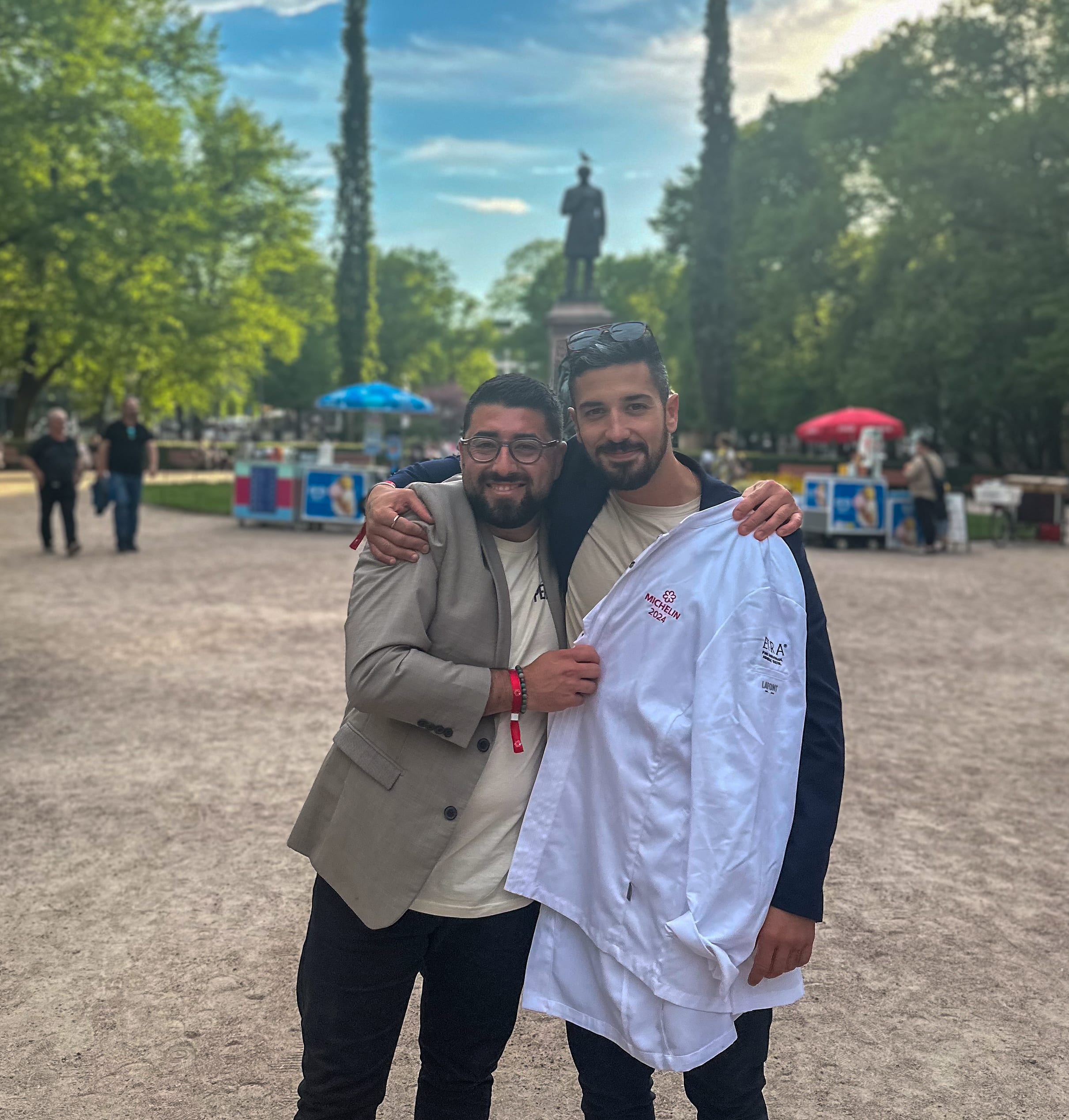 Pedro Sequeria og Carlos DeMedeiros er kjøkkensjefene hos Bar Amour, her i Finland før utdelingen. 