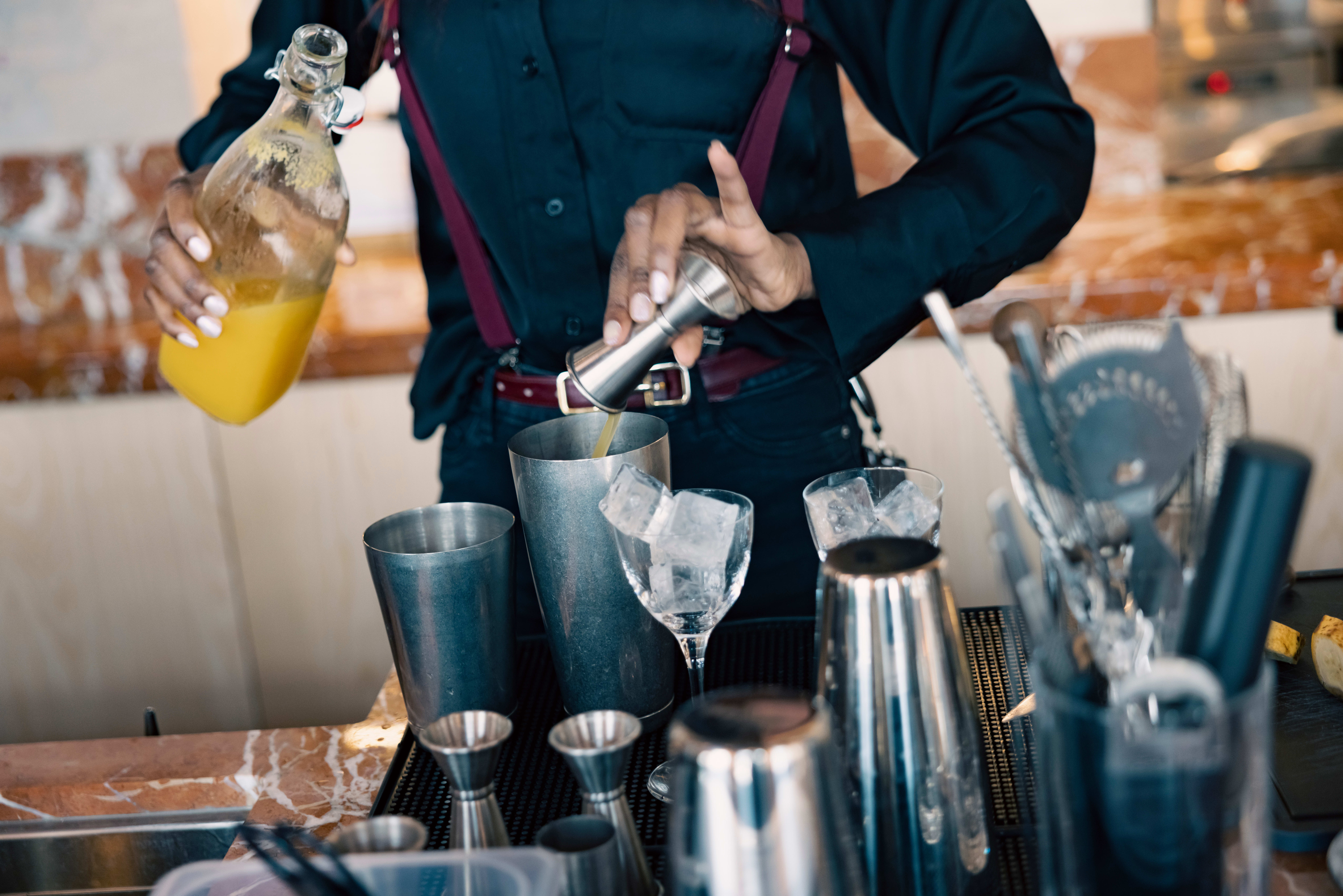 Både drinker, øl og vin er å få. 