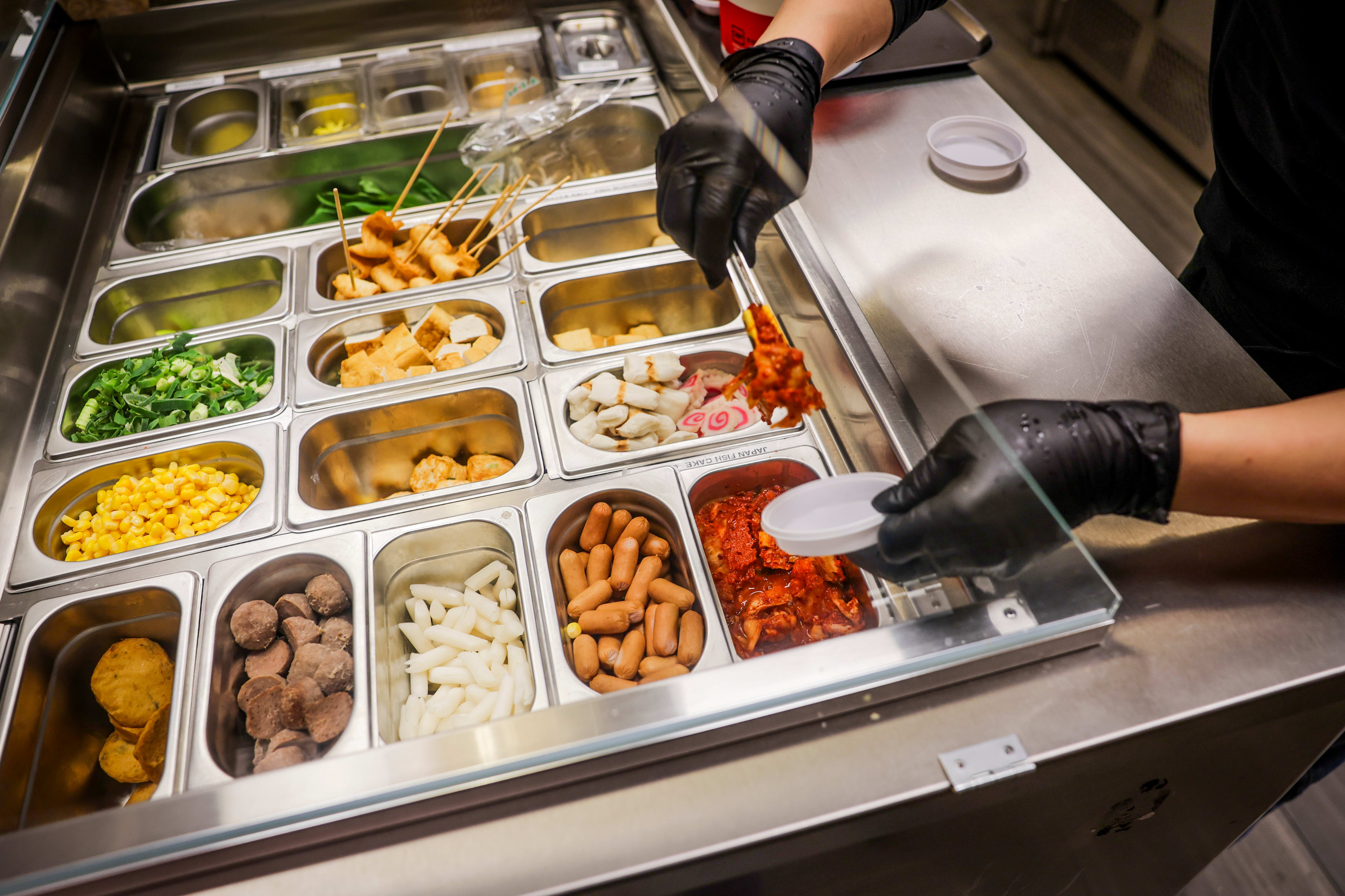 Nok av ulike ting å ha som topping. 