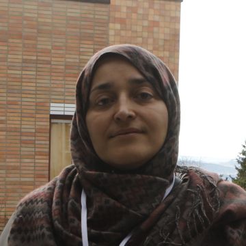 I fjor flyktet hun fra Taliban. Nå mener hun humøret deres er annerledes.