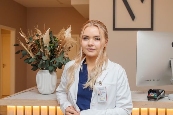 24-åringen sluttet i jobben – nå eier hun tre klinikker