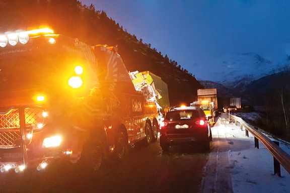 To personer omkom i vogntogulykke i Hamarøy i Nordland