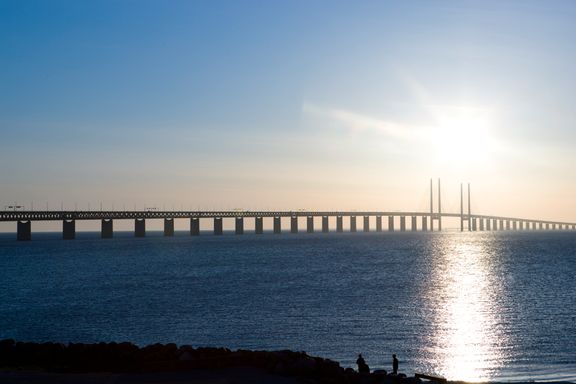 Asylsøkere kom seg inn i Sverige over «Broen»
