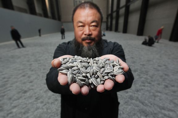 Kunstner og dissident Ai Weiweis opprørshandlinger vant ham publikum verden rundt. Men kostet ham et hjemland. 