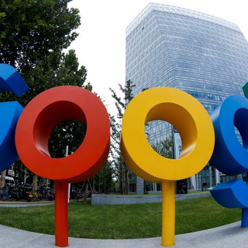 Google mottar bot på 500 millioner euro fra franske myndigheter
