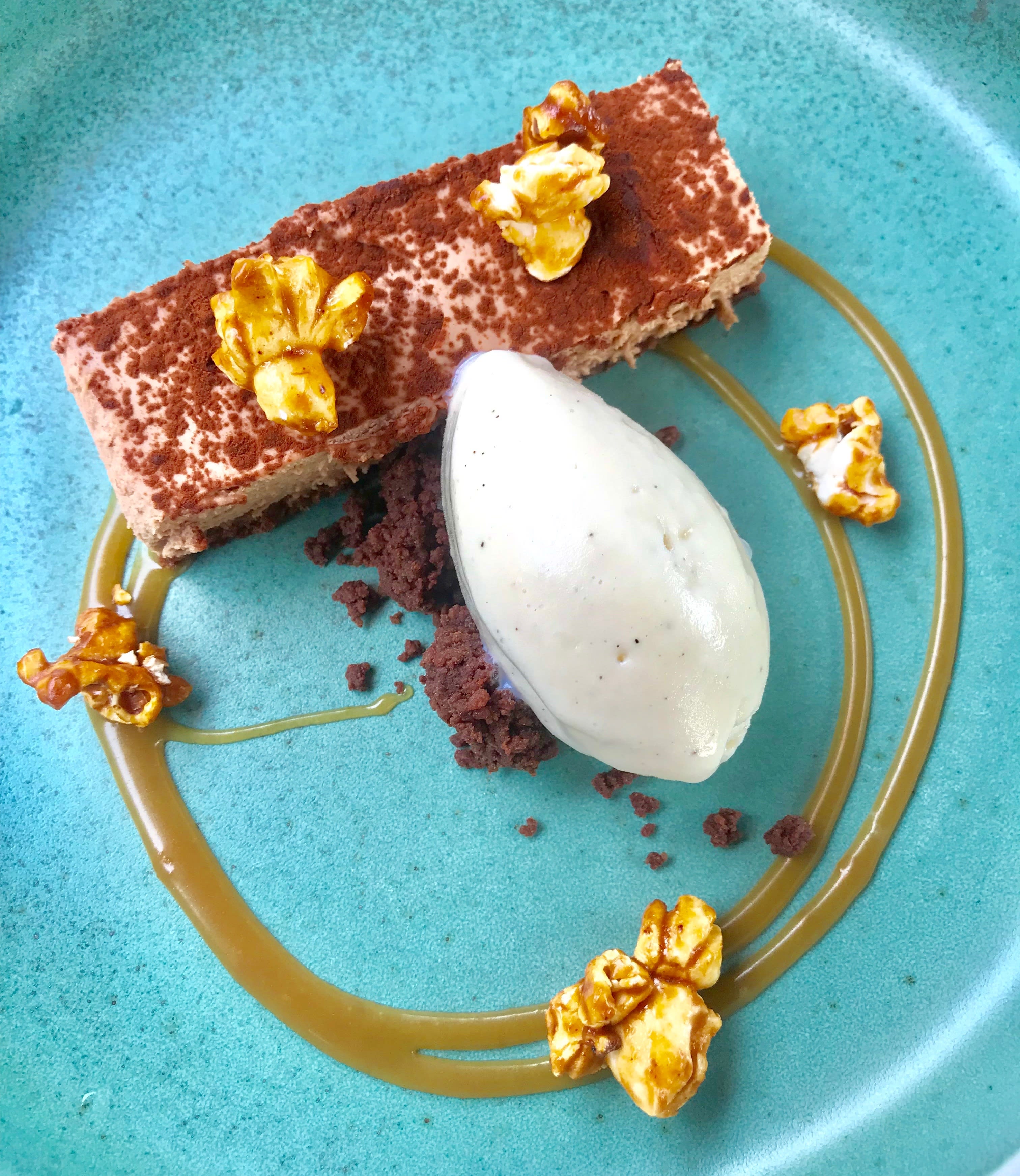 Popcorn smaker veldig godt til dessert. 