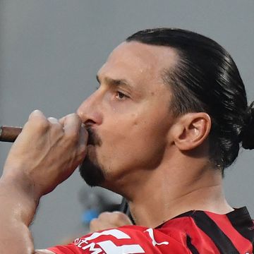 Ibrahimovic markerte Milan-bragd med sigar