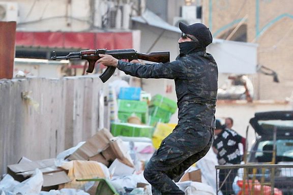 Irakiske sikkerhetsstyrker skyter demonstranter