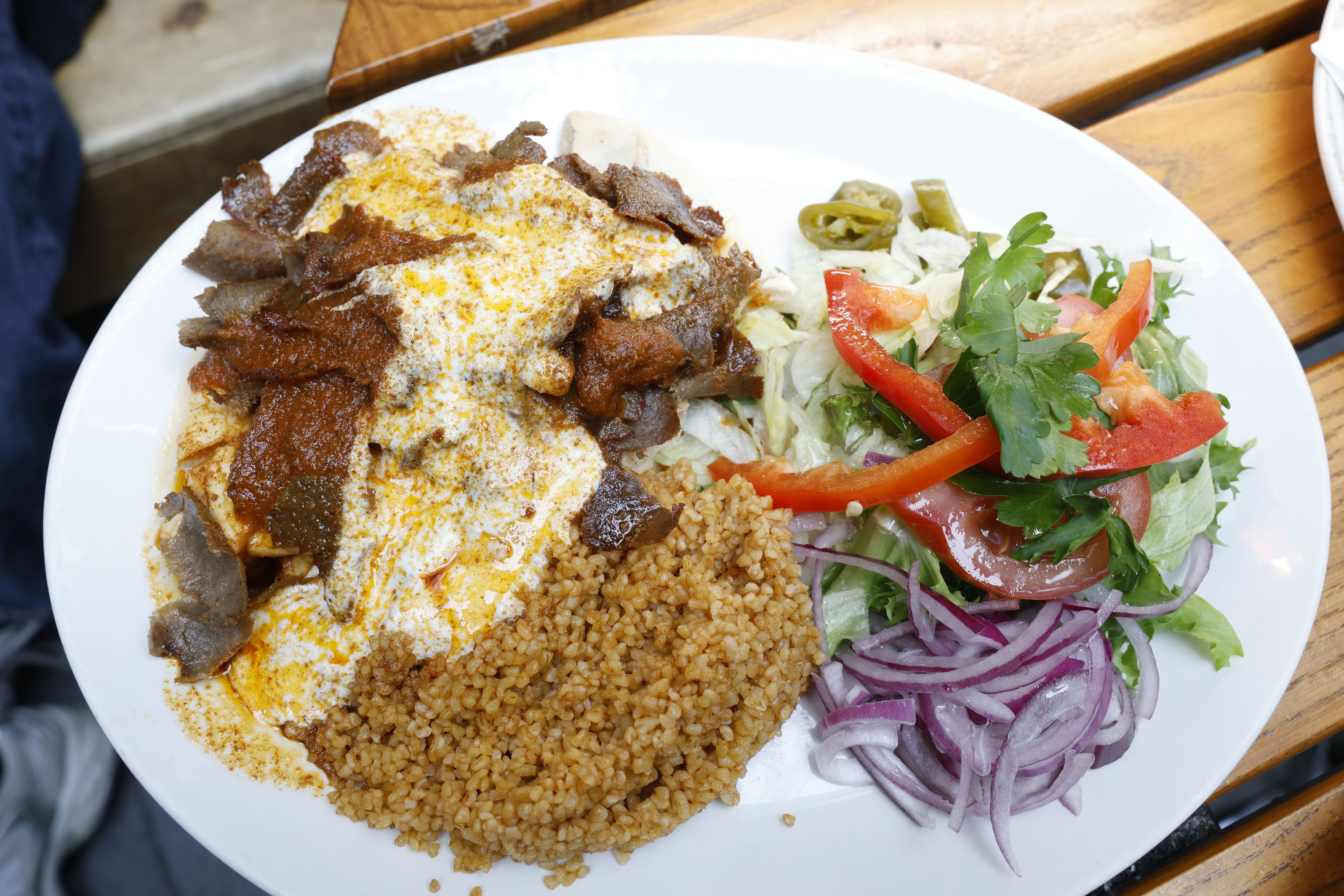 Café Sara har 60 retter på menyen. Vi testet alle sammen.