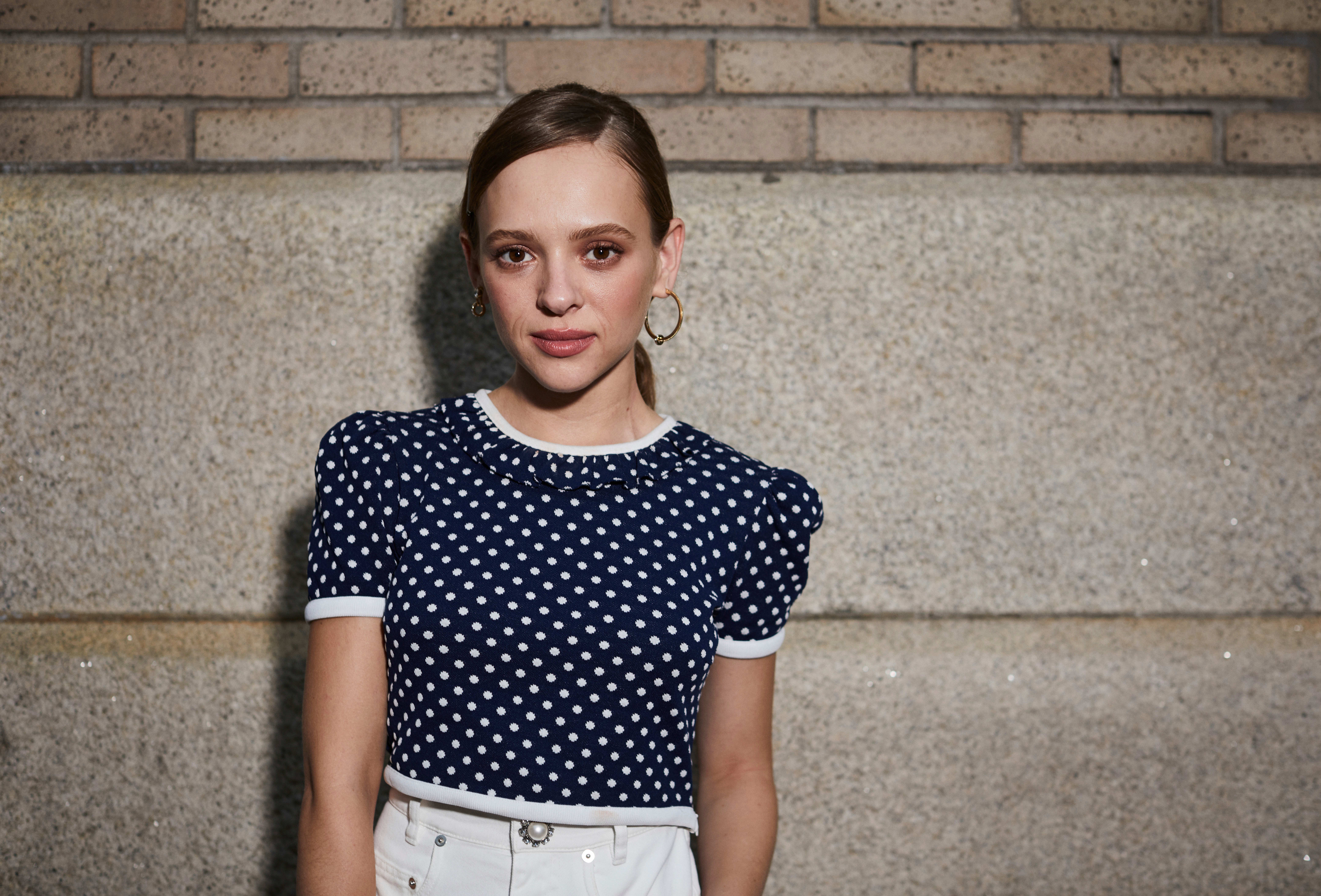 Shira Haas spiller detektiv Maplewood i historien som foregår i 2050.