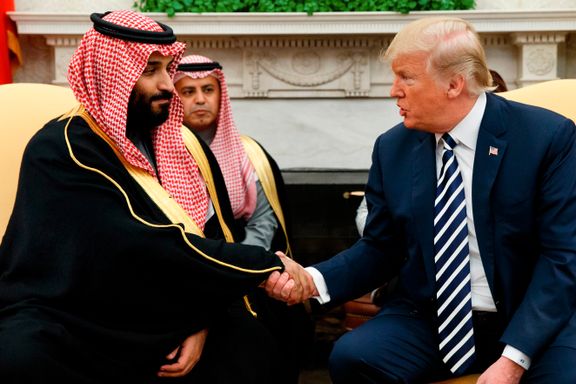 Saudi-prinsen la igjen millioner på Trumps hoteller. Det gjør drapssaken så vanskelig for presidenten.