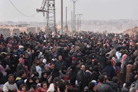 Nye tusener drives på flukt i Syria