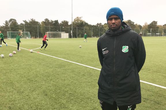 Abdi (27) har ett forbilde som trener: Her øver Træff på Guardiola-fotball 