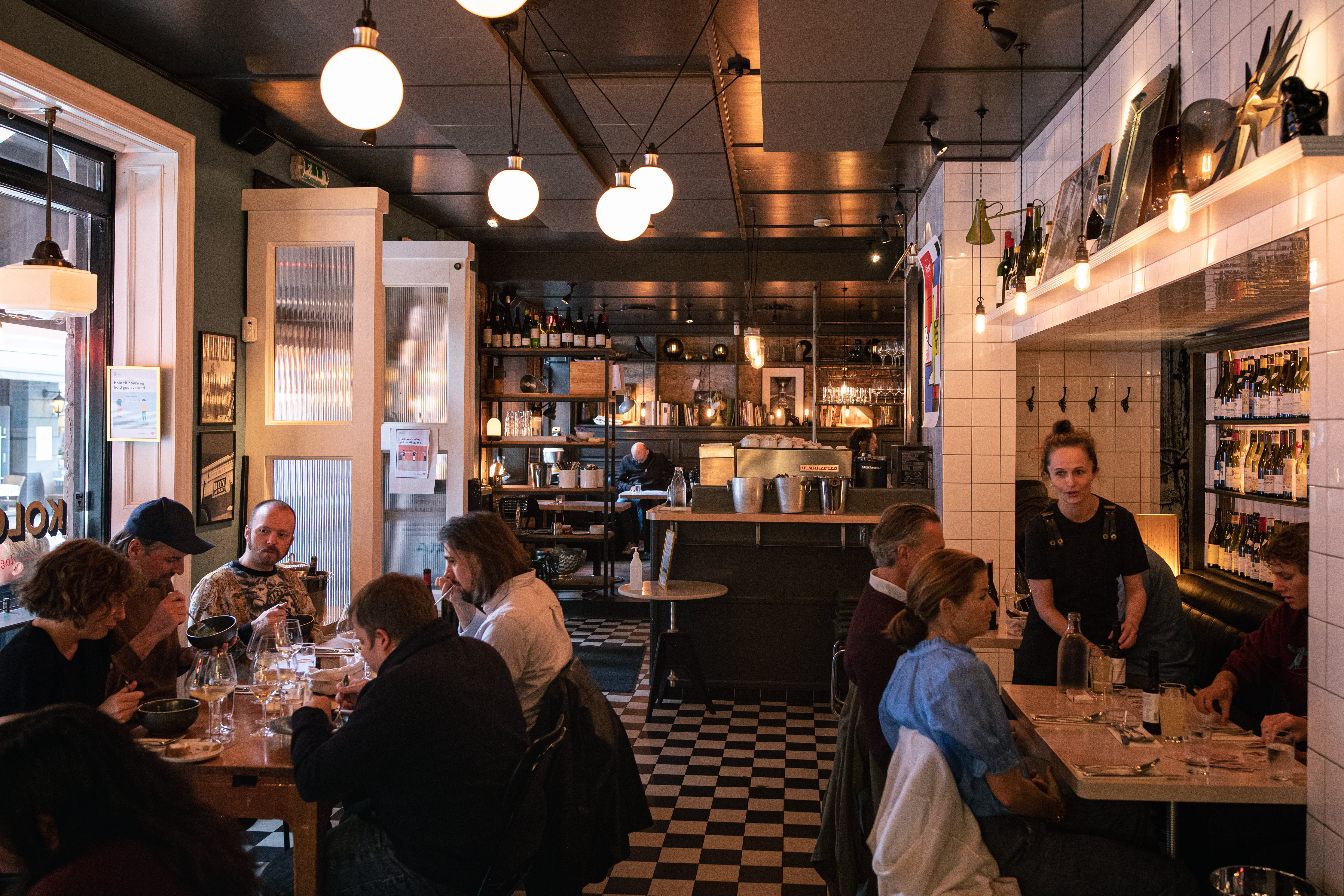 Her tar du med svigers på restaurant