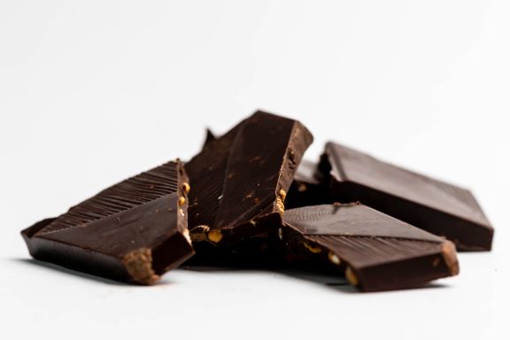 Du loves blant annet bedre hjerte, hud og sexliv. Disse effektene gir sjokoladen egentlig, ifølge lege og professor.