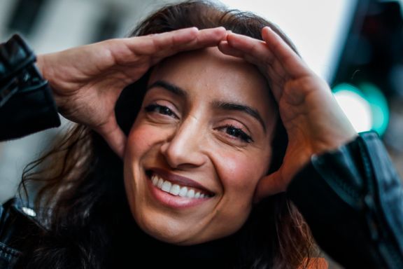 Å bli mor har ikke skremt filmskaperen Deeyah Khan til taushet: «Jeg er kronisk håpefull»