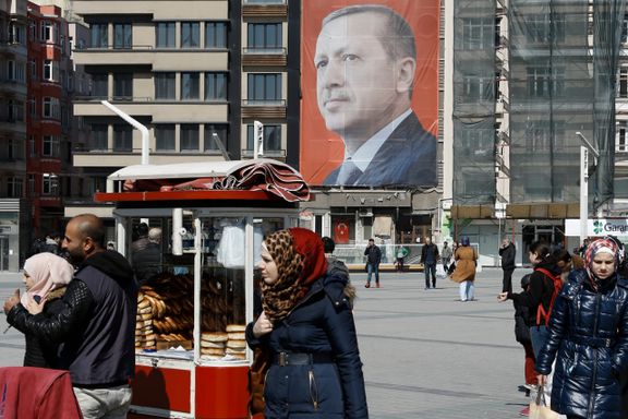 Skal én hånd få styre fritt? – I dag avgjør Tyrkia sin skjebne