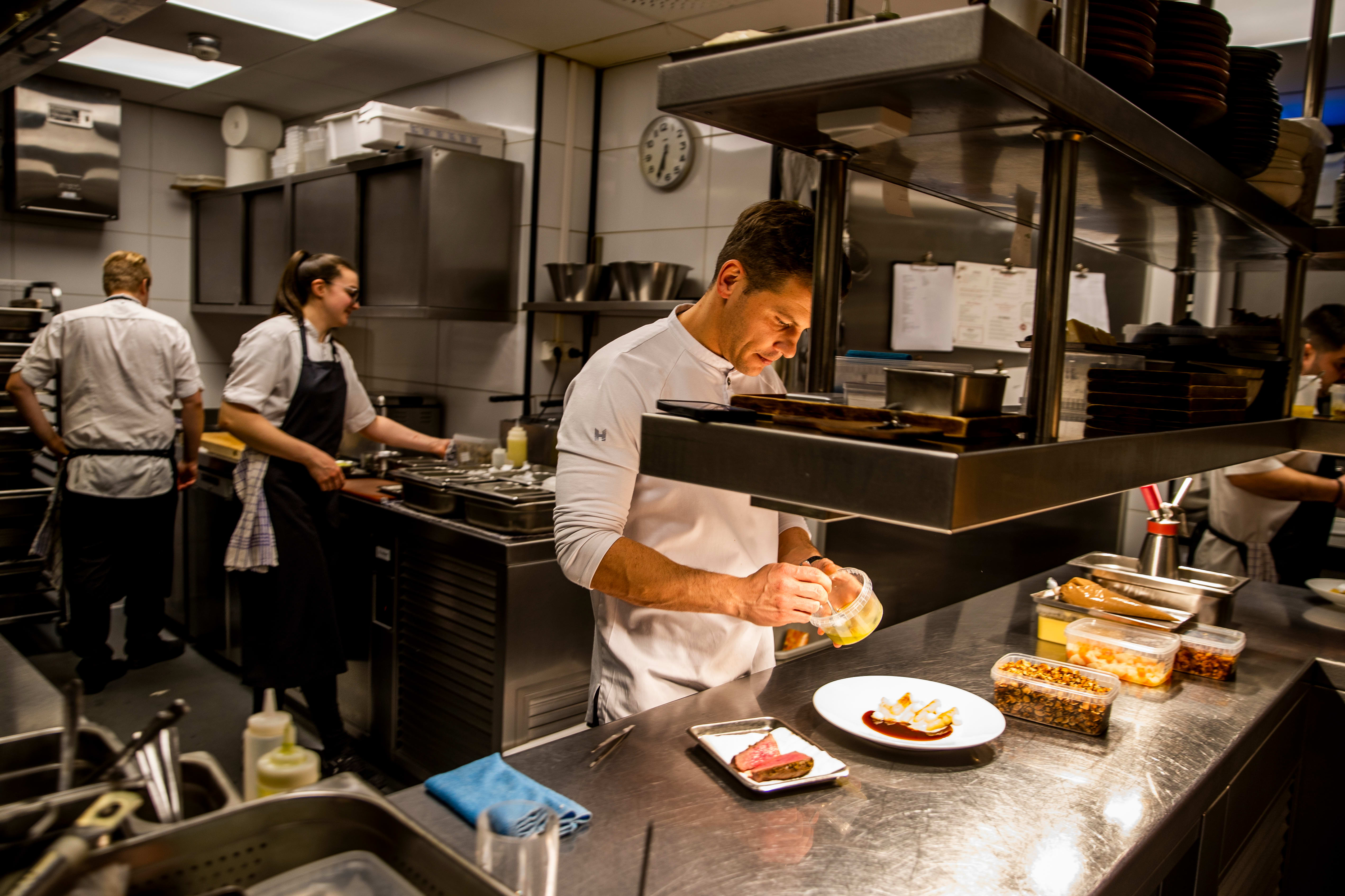 Bare å glede seg til maten. 