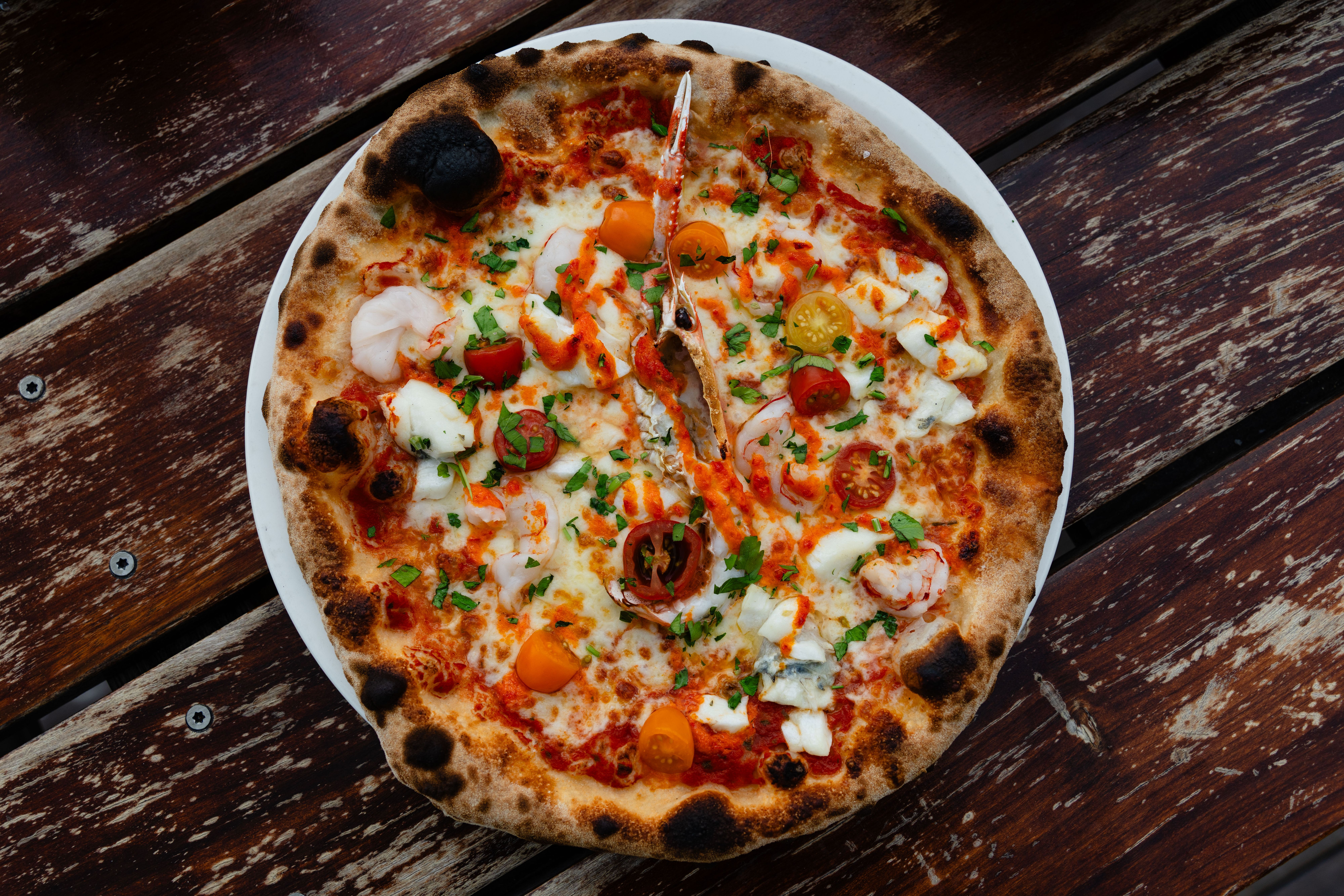 Knallgod og mettende pizza.