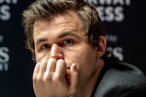 Carlsen gir fra seg VM-tittelen: – Ikke motivert
